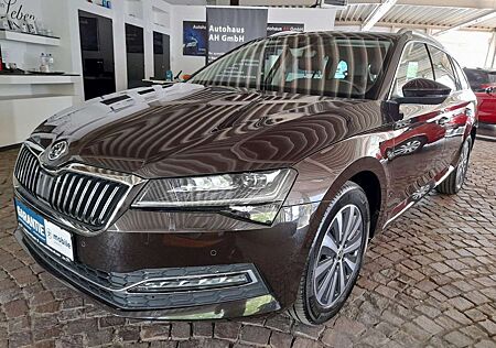 Skoda Superb Combi Style 4x4