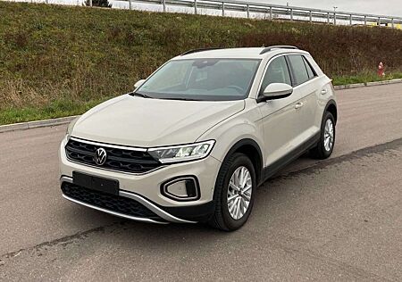 VW T-Roc Volkswagen Life 2.0 TDI LED Cam ACC SHZ App Virt DAB+