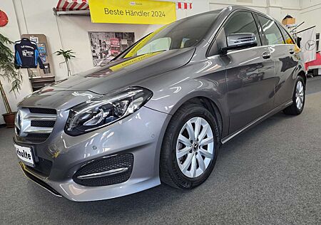 Mercedes-Benz B 180 B-Klasse 7G-DCT Style LED High Perf,AHK,ParkAsst.,
