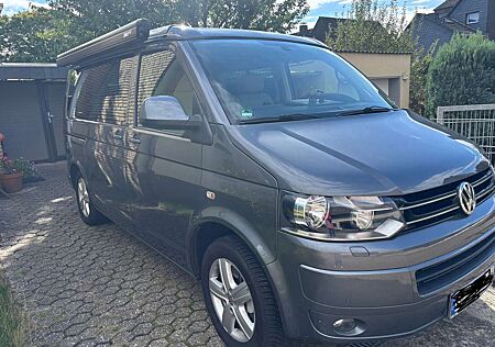 VW T5 California Volkswagen komplett Ausgestattet mit Vorzelt