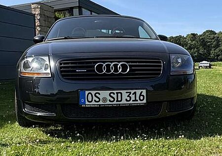 Audi TT Roadster 1.8 T quattro S-Line Originalzustand