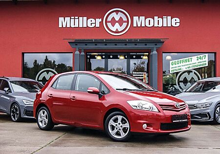 Toyota Auris 1.6 Valvematic Travel NAVIGATION PDC 1HAND