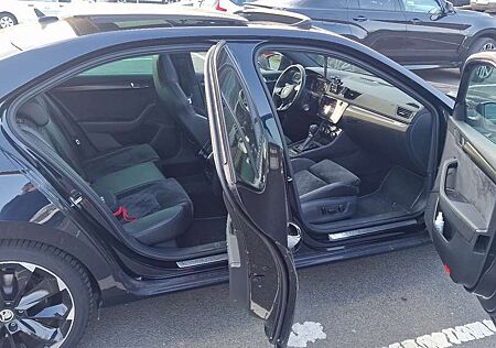 Skoda Superb 2.0 TDI 4x4 DSG Sportline