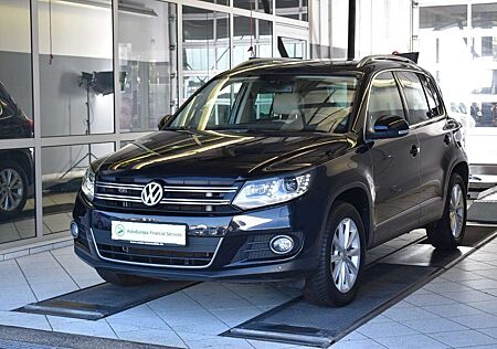 VW Tiguan Volkswagen 2.0TDI BMT Sport&Style 4Motion DSG*Leder