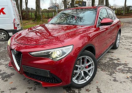 Alfa Romeo Stelvio 2.0 Turbo 16V AT8-Q4 First Edition