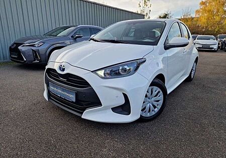 Toyota Yaris Hybrid 5-Türer 1.5 Business Edition PDC