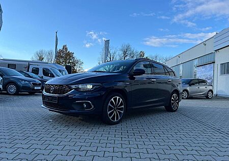 Fiat Tipo Kombi 1.6 Lounge *Bi-Xenon Navi Sitzh. PDC*