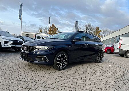 Fiat Tipo Kombi 1.6 Lounge *Bi-Xenon Navi Sitzh. PDC*