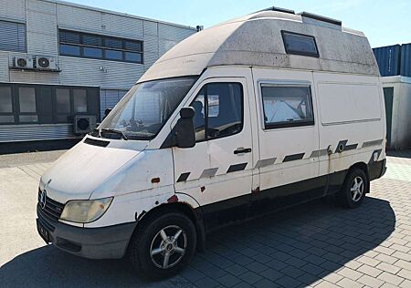 Mercedes-Benz Sprinter CS-Reisemobil Corona Wohnmobil Hochdach