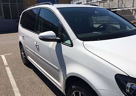 VW Touran Volkswagen 1.4 TSI DSG Comfortline