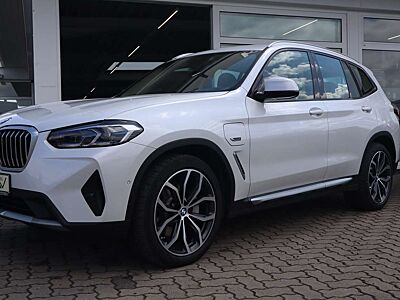 BMW X3 xDrive30e SHZ/Hifi/DAB/Ambiente/Head-Up/Laser
