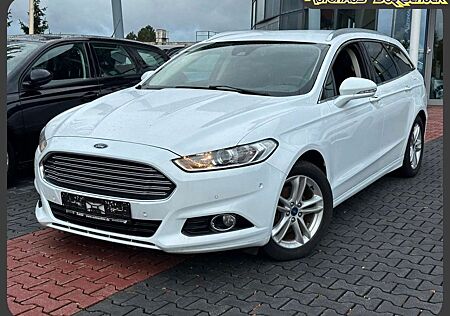 Ford Mondeo Turnier Titanium PDC Navi Sitzheizung