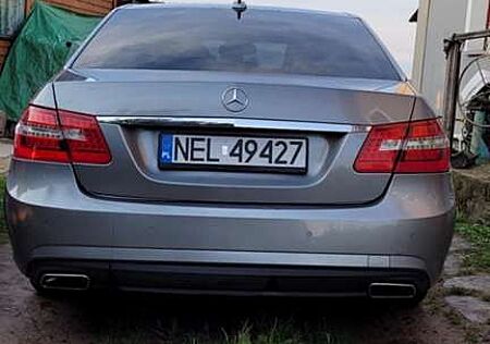 Mercedes-Benz E 300 CDI DPF BlueEFFICIENCY 7G-TRONIC Avantgarde