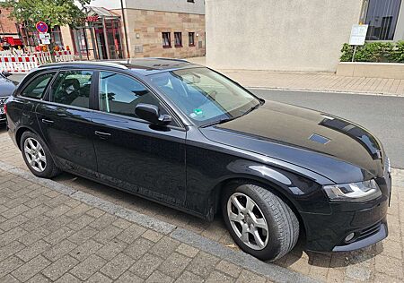 Audi A4 Avant 2.0 TDI e DPF Attraction