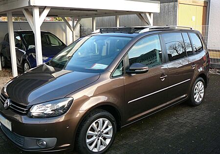 VW Touran Volkswagen Highline,Automatik,7 Sitzer,Navi,Standheizung,usw!