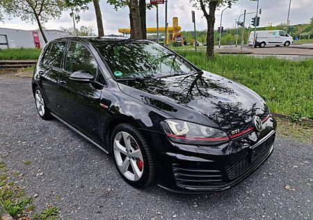 VW Golf Volkswagen VII Lim. GTI Performance BMT Automatik