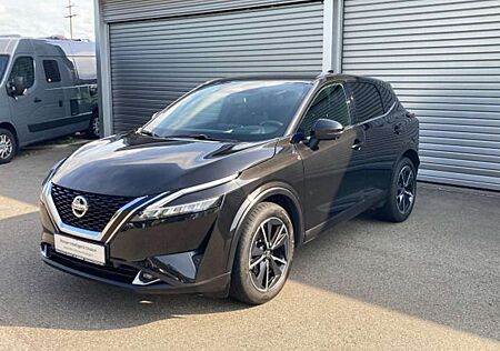 Nissan Qashqai 1.3 DIG-T Tekna Leder, Kamera, Navi, Tem