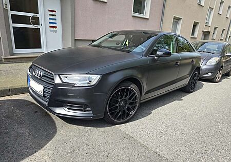 Audi A3 1.6 TDI Limousine sport
