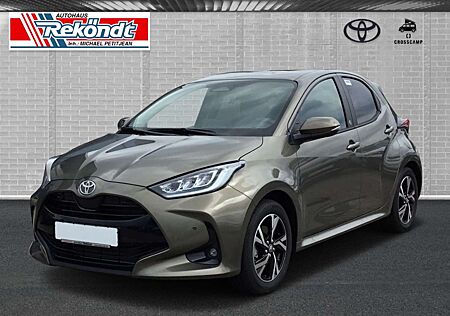 Toyota Yaris Hybrid 1.5 Dual-VVT-iE Team Deutschland ACC RFK SH