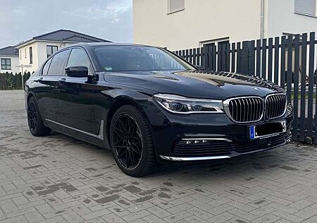 BMW 740i 740