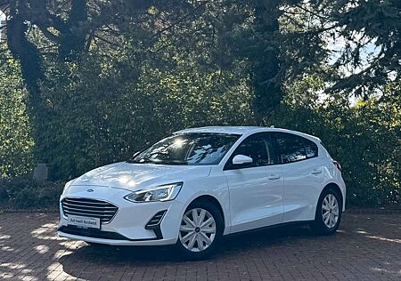 Ford Focus |LED TFL|PDC|Sitzhzg|Lenkradhzg|USB|EURO6!