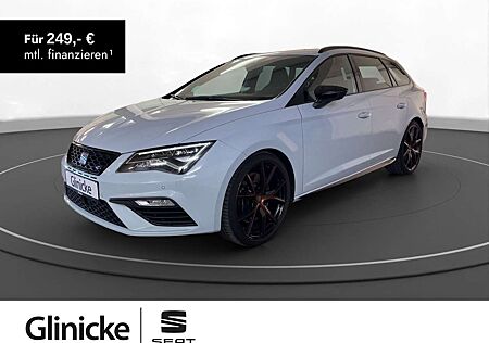 Seat Leon ST Cupra 300 4D Pano LED LM 19" Navi PDC+RF