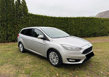 Ford Focus Turnier 2.0 TDCi DPF Start-Stopp-System Aut. Titan