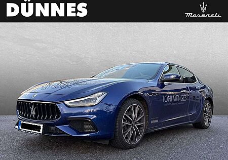 Maserati Ghibli Modena S Q4 - Regensburg