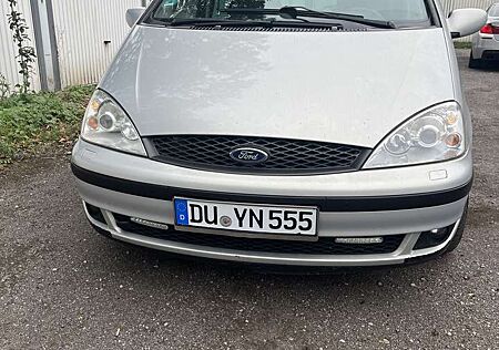 Ford Galaxy TDI Aut. Ghia