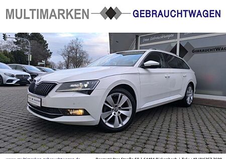 Skoda Superb Combi Style 1.8 TSI AHK/Navi/Memory Sitze/Xenon