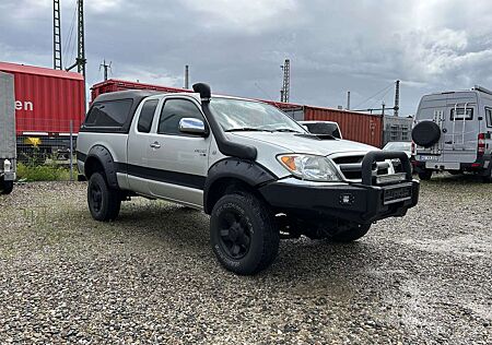 Toyota Hilux 4x4 Extra Cab Sol