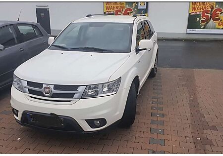 Fiat Freemont 2.4 16V VVT Automatik Lounge