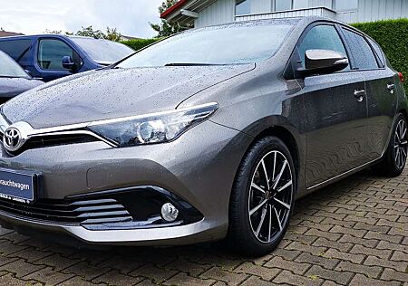 Toyota Auris 1.33 Dual-VVT-i Cool