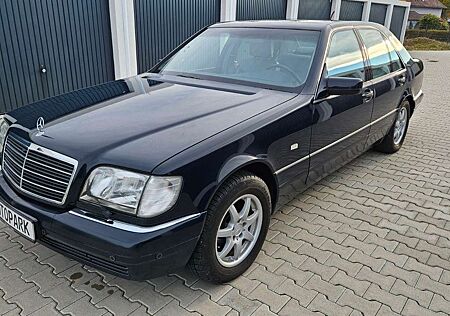 Mercedes-Benz S 420 V8 (W140)