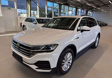 VW Touareg Volkswagen 1.Hand Virtual 4M AHK ACC Spur Leder