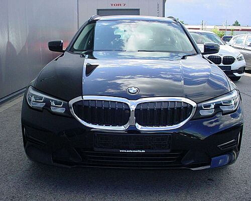 BMW 318 d*LED*PDC*DAB*Navi*CARPLAY*Hifi