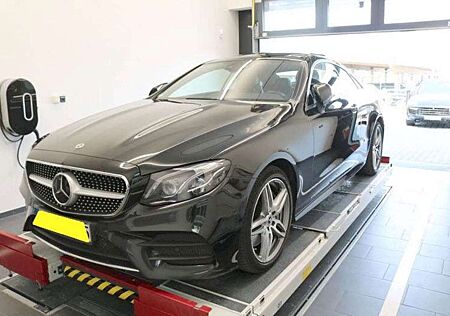 Mercedes-Benz E 400 E400 4M AMG LINE+PANO+DISTRONIC+WIDE+BURM+SOFTCL