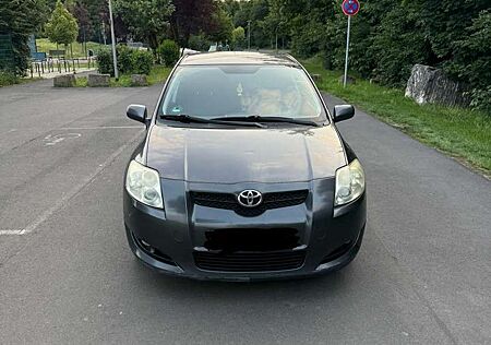 Toyota Auris 2.0 D-4D