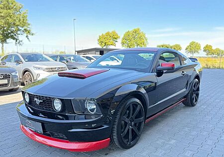 Ford Mustang 4.0 V6 Aut. Leder 20 Zoll Tüv NEU