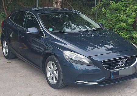 Volvo V40 D3 Momentum