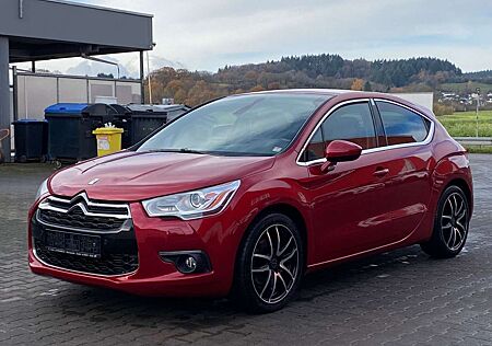 Citroën DS4 Citroen SoChic 2.0 Leder 1Hand Navi ZH Neu EU6