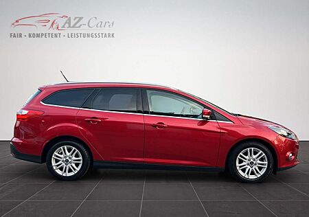 Ford Focus Turnier Titanium *NAVI*KEYLESS*KAMERA*SHZ*
