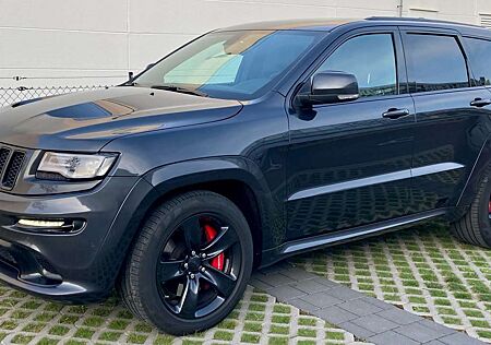 Jeep Grand Cherokee SRT8 6.4l