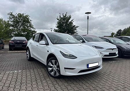Tesla Model Y LR AWD - 514 PS - Boost 4,0s - AHK