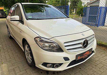 Mercedes-Benz B 180 B -Klasse CDI, AHK, Navi!!!