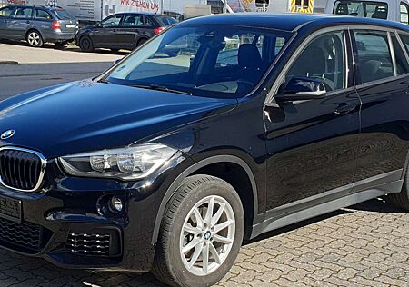 BMW X1 sDrive18i Advantage