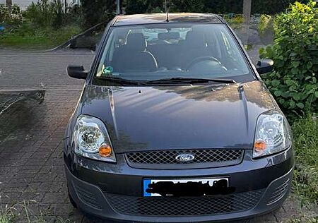 Ford Fiesta 1.3 Ambiente