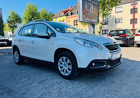 Peugeot 2008 1.2 VTi Active 1.Hand Klimaanlage Tempomat