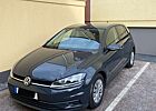 VW Golf Volkswagen 1.0 TSI (BlueMotion Technology)