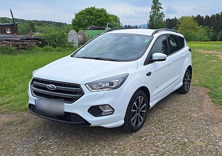 Ford Kuga 1.5 EcoBoost 4x4 Aut. ST-Line